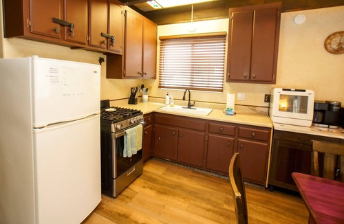 Big Bear House | Juniper's Cottage - Hot Tub, Fireplace, Fenced Yard, Pet Friendly