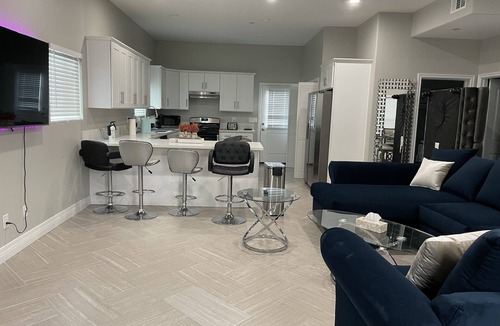 San Bernardino House | Just Built! Private Luxury: Insta Worthy BRAND NEW Home: Luxurious+COMFORTn
