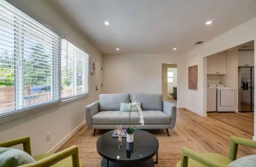 North Central House | Just Remodeled! Stylish, Brand-new, Altadena House