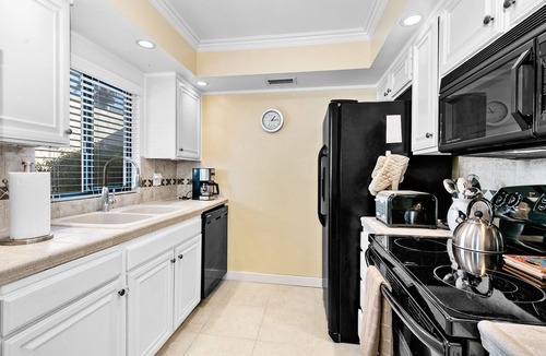 Sunrise Vista Chino Condo | K0290 - 2/2 Ranch Club Condo with Mountain Views. Close to Shopping.