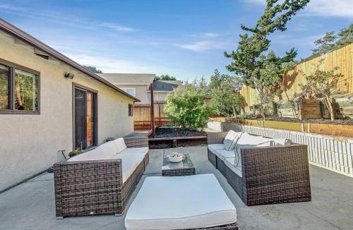 Castro Valley House | King Suite, 5 Queen beds Spacious Modern Home