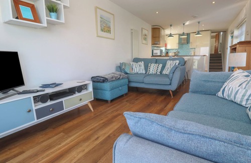 Newquay Cottage | KITTIWAKE, pet friendly, with a garden in Crantock