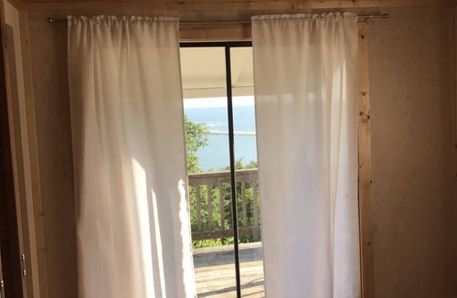 Klamath Cabin | Klamath Overlook House. 3 bedroom 2 bath with amazing views
