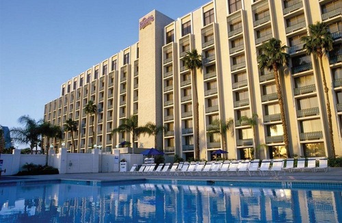 Northwest Anaheim Hotel | Knott's Berry Farm Hotel