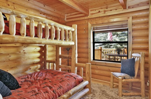Patton Cabin | Knotty and Nice Big Bear- Hot Tub- Lakeside Log Cabin