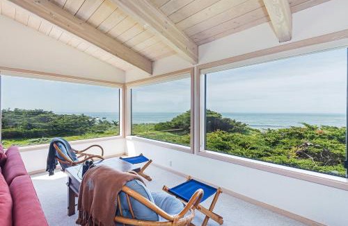 Sea Ranch House | La Costiera Ocean & Bluff Views With Hot Tub