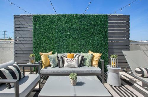 Central San Pedro House | LA Harbor Home with Private Rooftop near #DTLA