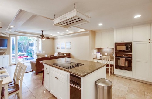 Village of La Jolla House | La Jolla Mar | 3BR Villa w/Ocean Views in Village