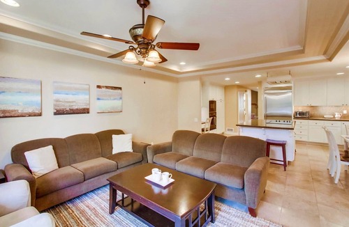Village of La Jolla House | La Jolla Mar | 3BR Villa w/Ocean Views in Village