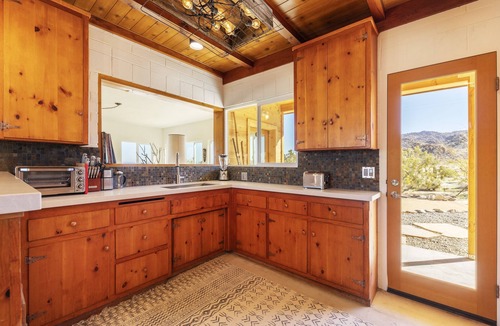 Panorama Heights House | La Luna Azul - Privacy In The Boulders W/Hot Tub & Fire Pit 2 Bedroom Home by RedAwning