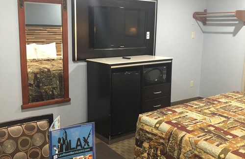 West Athens Hotel | La Mirage Inn LAX Airport
