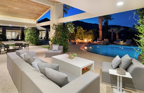 Palm Desert House | 'La Paz Estate' 8 BR, 5 Acre Paradise