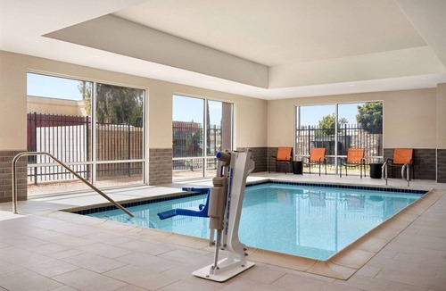 San Bernardino Hotel | La Quinta Inn & Suites by Wyndham San Bernardino