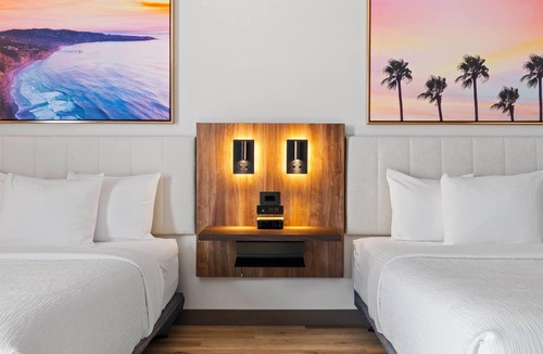 La Habra Hotel | La Quinta Inn & Suites by Wyndham La Habra