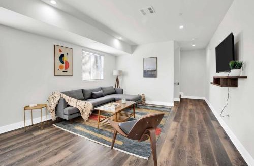 Historic Filipinotown House | La Rooftop Paradise 2