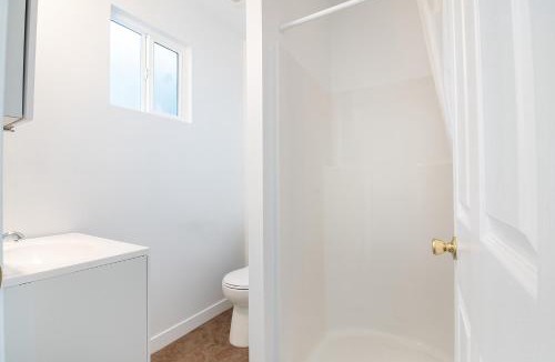 Westlake Hotel | LA Royal Viking Apartments