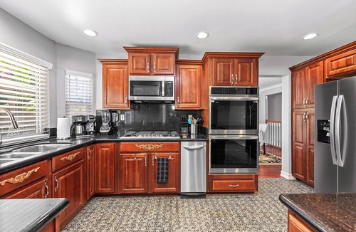 Ladera Heights House | Ladera Luxe Getaway