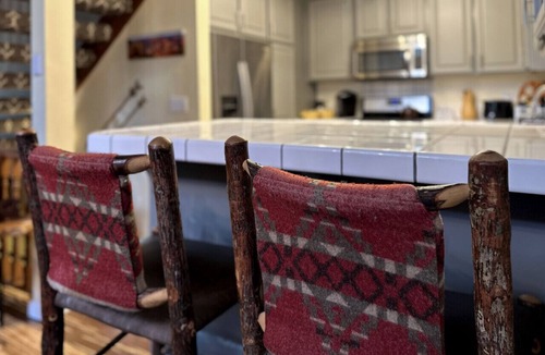 Cedar Glen Cabin | Lake Arrowhead Wilderness Lodge