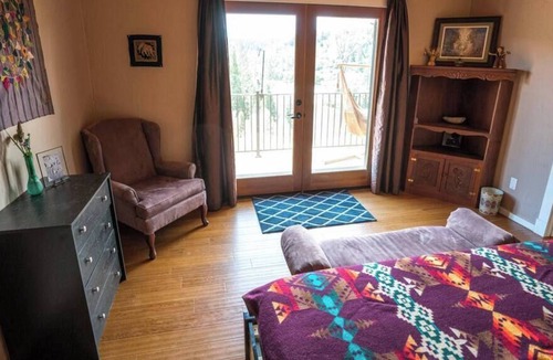 Cedar Ridge House | Lake house, 5 bedroom taste of Paradise