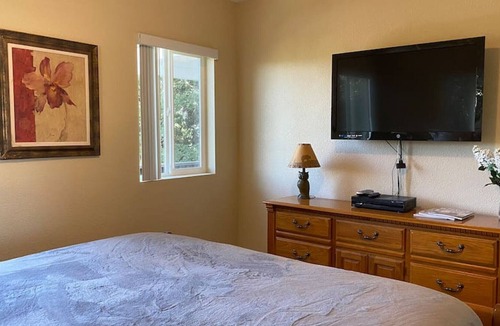 Crestline House | LAKE VIEW | THE PEAK@CANARY GABLES