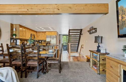 The Village House | Lakefront at the Village