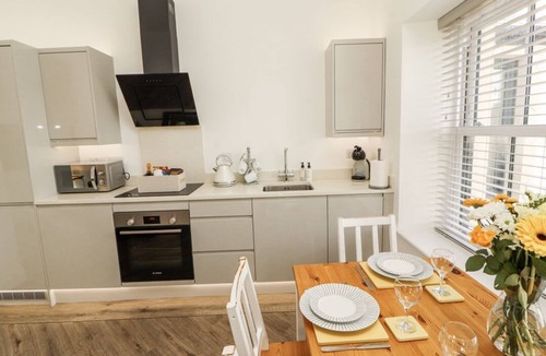 Carnforth Apartment | Lakes View Apartment 2 Retreat