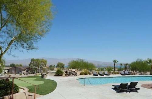 Havasu Lake House | Lakeview Gem: Havasu Getaway with Stunning Views