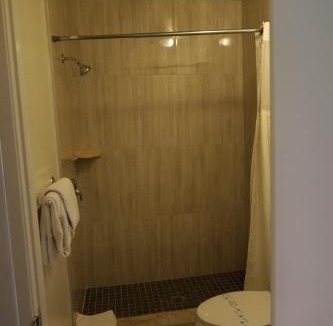 Whittier Hotel | Lambert Inn