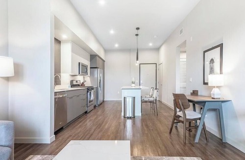 Platinum Triangle Apartment | Landing at The George - 1 Bedroom in Anaheim Resort