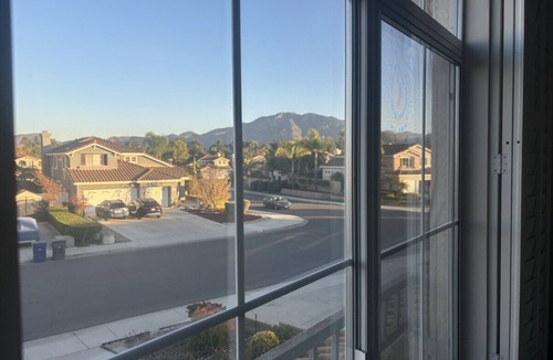 Camarillo House | Large 5-Bedroom Home, near Beach, Mountain Views