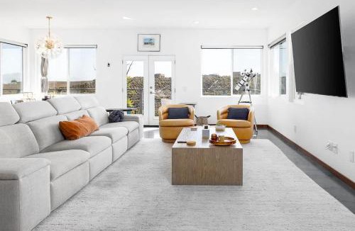 Morro Hills House | Large Home With Sauna