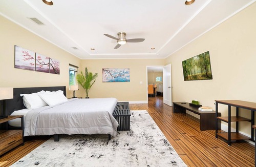 Fountain Valley House | Large Lux Holiday Home for Hosting - Disneyland, Game Room, Golf