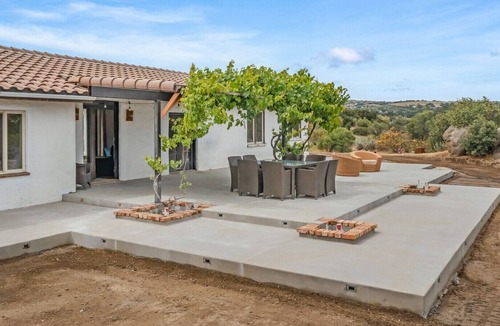 Campo House | Large private home, mountain and lake views.