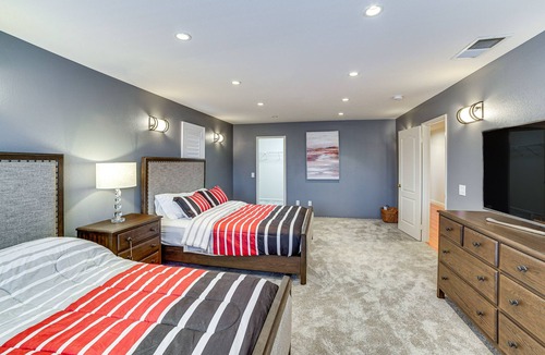 Rancho Cucamonga House | Large Rancho Cucamonga Home: 5 Mi to Red Hill Park