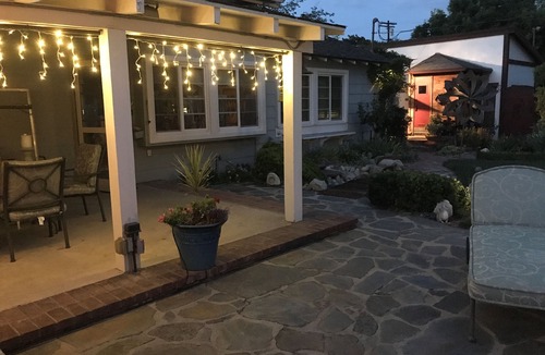 Northridge Apartment | Large Studio Guest House