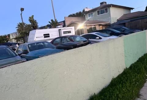Inglewood Hostel | LAX Victory