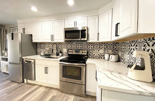 Kingswood Estates Condo | Lazy Bear YELLOW 5min From Kings Beach & Northstar Pool Spa Game Room
