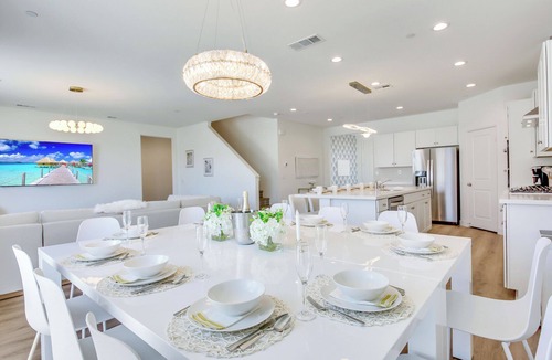 Coachella House | Lazy River, Pickleball, Gameroom, Fun in the desert!