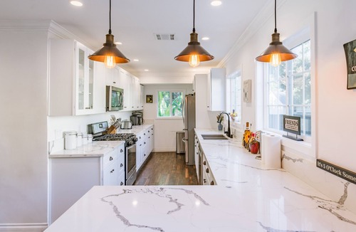 Canoga Park House | Le Bleu House - Newly Designed 3BR House w/POOL by Topanga