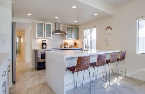 Palm Springs House | Lena's Hideaway - Super Swanky Mid Mod Home! Palm Springs Classic! -