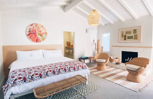 Warm Sands Hotel | Les Cactus