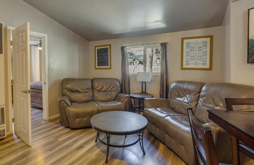 Fawnskin House | Less Than 1 Mi to Big Bear Lake Fawnskin Cottage with Grill