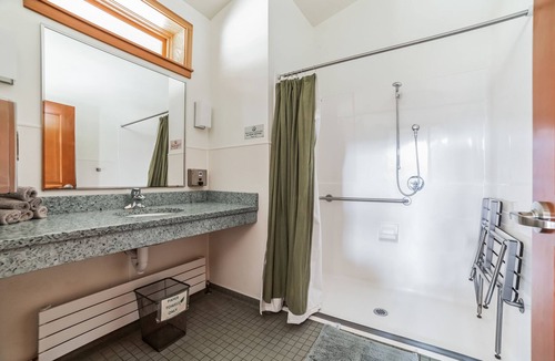 Point Reyes Station House | Limantour Lodge-Laguna House-Perfect for Families!