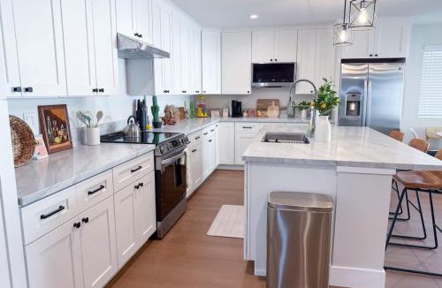 Lincoln Acres House | Lime Light La Mesa New 4BR 3BA Group Friendly