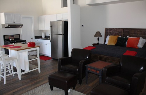 Linda Vista Apartment | Linda Vista Beautiful Studio Easy Parking Moving Heaven