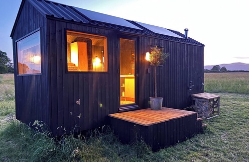 Hanley Castle Cabin | Literally do Nothing but Relax & Unwind