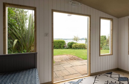 Rock Cottage | Little Strand