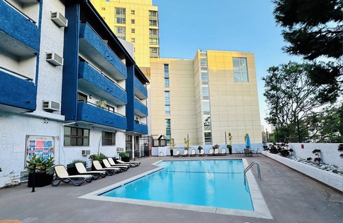Westwood Condo | Live in Style and Convenience Near UCLA, Beverly Hills, and Santa Monica!