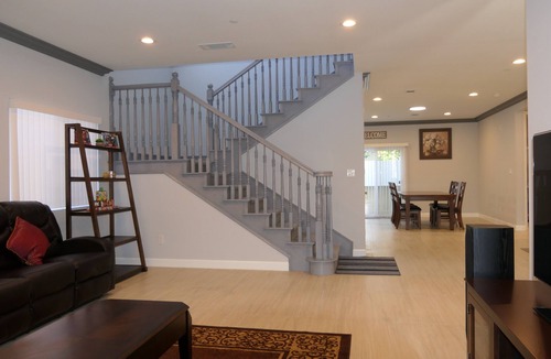 Midway City House | * Living Large * Newly Built * Disneyland & Beaches