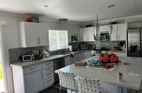 Palm Desert House | Location, location! In the center of the desert just minutes to everything!